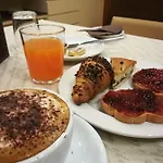 Moderno 3* Bari
