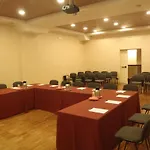 Moderno Hotel 3*